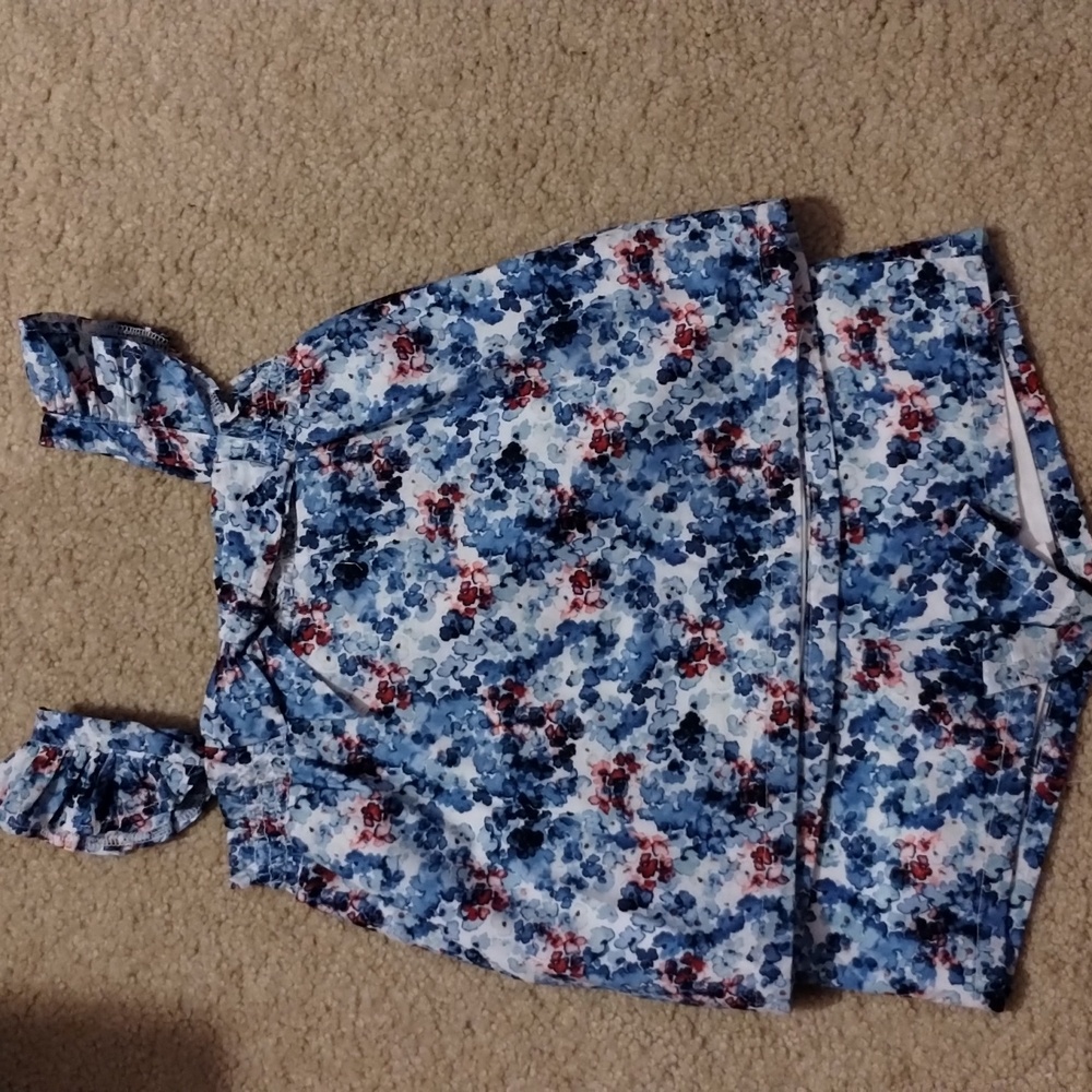 Crown and Ivy Short Set